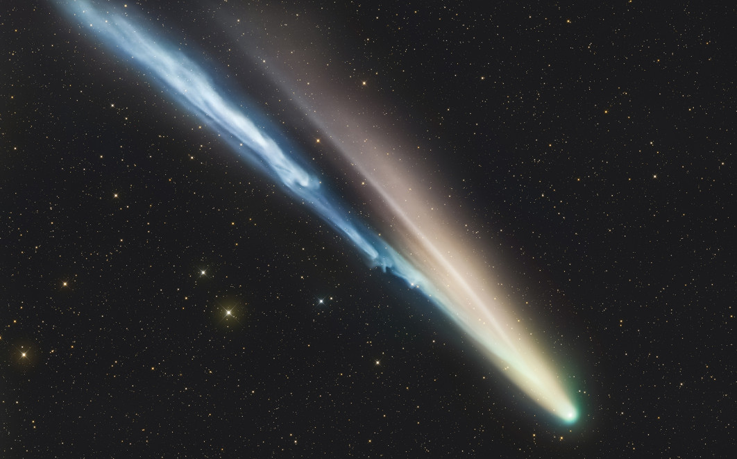 Comet C/2025 A6 (Lemmon), 28 October — Julien DeWinter i Landon Boehm, Astronomy Photographer of the Year 2026